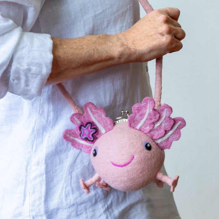 Critter Clutch: Axolotl