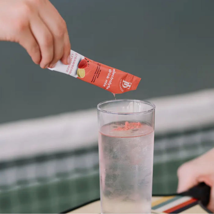 Taylor Dukes Electrolyte Drink Mix - Strawberry Lemonade 3